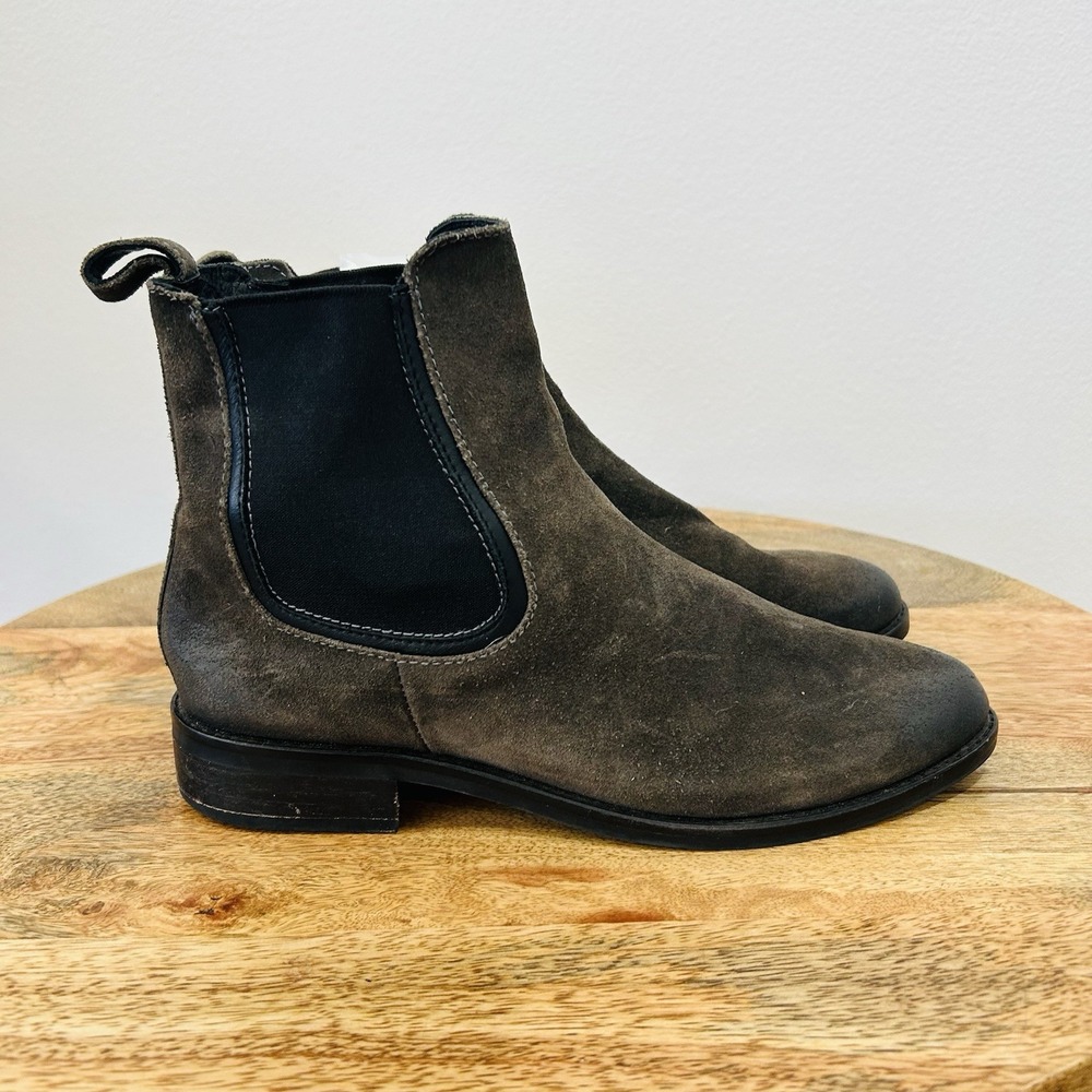 Thursday Boot Company Women's Duke Chelsea Boots in Gray Suede Size 8.5